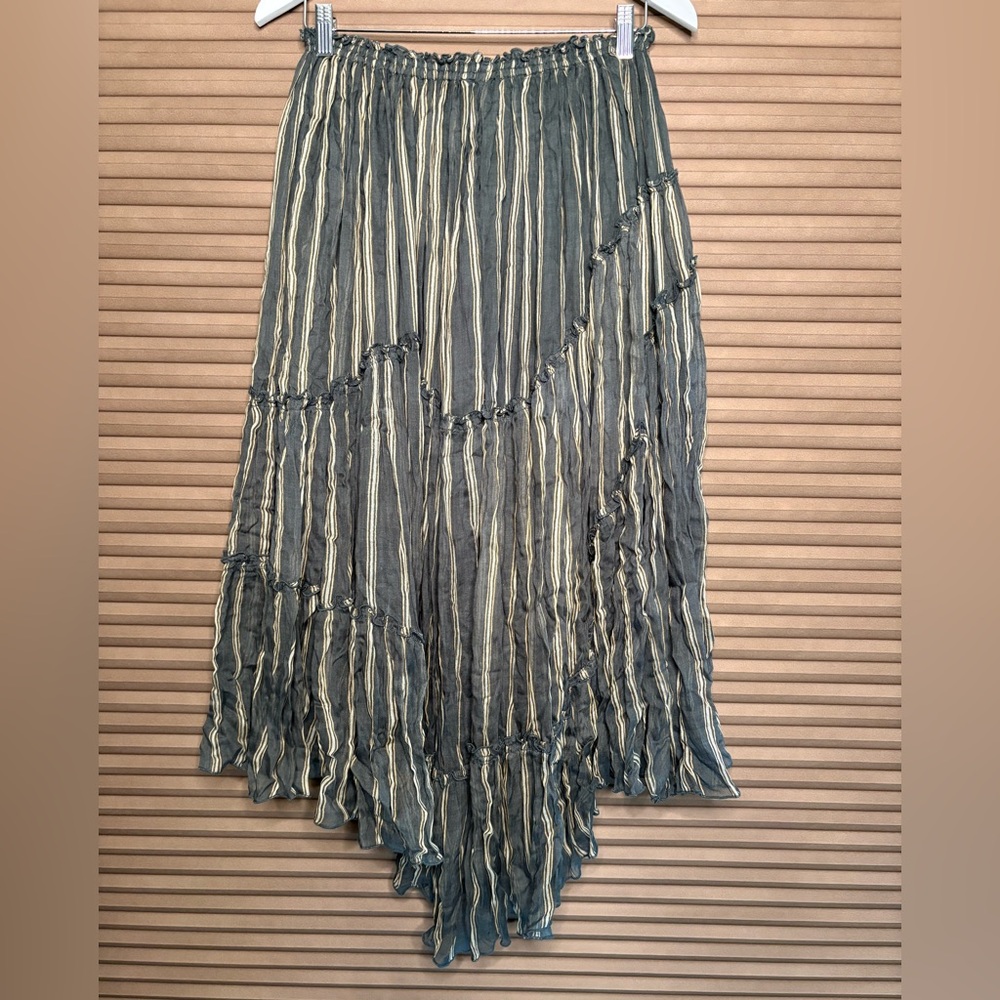 Free People Black and Gold Maxi Skirt - Picture 4 of 6